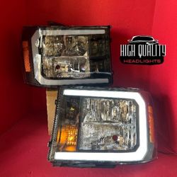 GMC SIERRA 2007. 2013 headlights.