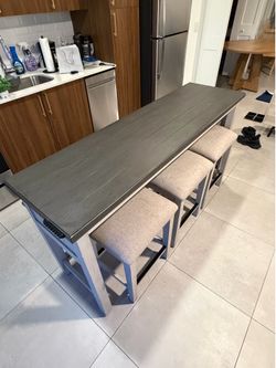Se vende mesa estilo bar