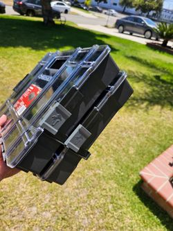 2 new Husky small compartments for screws