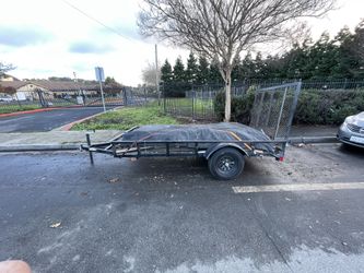 Trailer For Sale!! 5.5 X 10 Bed