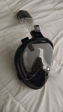SNORKEL DIVING MASK NEW NO BOX