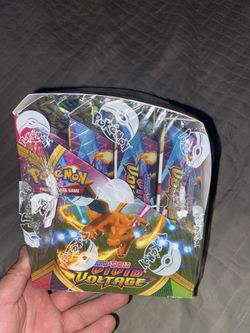Pokémon Cards Vivid Voltage