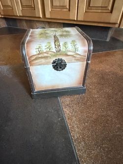 Palm tree jewelry box