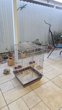 Jaula Brown De Hierro Fuerte Para Aves En Exelentes Condiciones