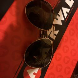 aviator sunglasses 