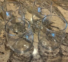 Clear Stemless Wine Glasses