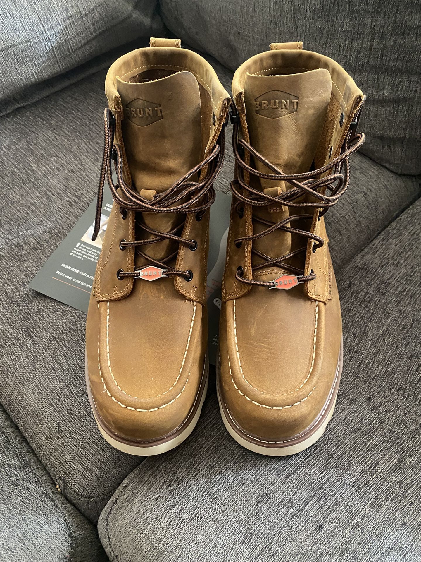 Brunt Marine Size 13 Boots