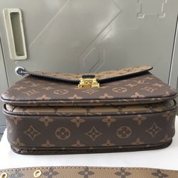 Louis Vuitton Lockit Shoulder Bag Brown Canvas/Leather for sale