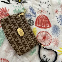 Michael Kors Wristlet