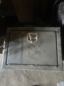 Semi Truck Tool Box