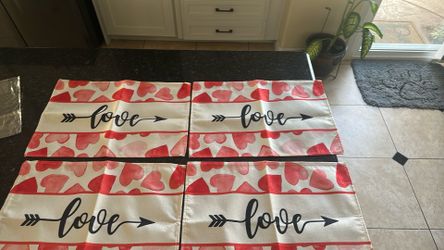 4pcs Valentine Placemats, Table Mats