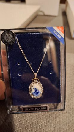 New Necklace Pendant 