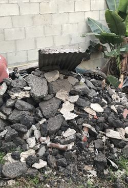 Free rocks/dirt. Pick up ONLY