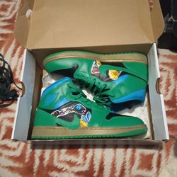 Custom Jordan 1, Women's 11 Is 9 In Men