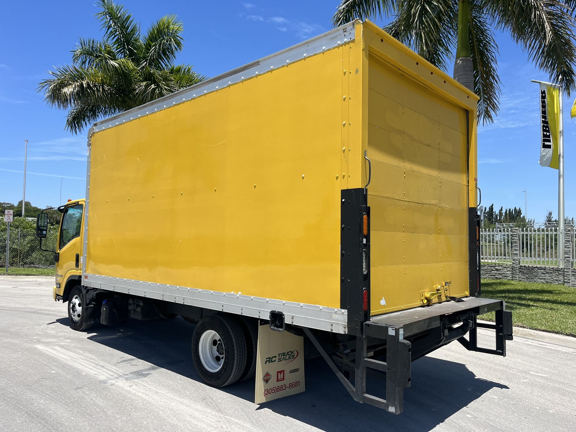 2016 Isuzu NPR HD NQR NRR 16 Foot Box Truck Camion De 16 Pies 26 Pies