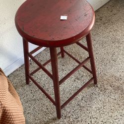 Stool very sturdy $10