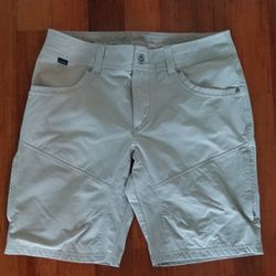 KUHL Mens Shorts Tan Size 33 $40