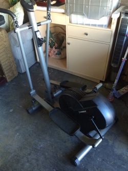 Stamina 1720 air elliptical trainer for Sale in Las Vegas NV OfferUp