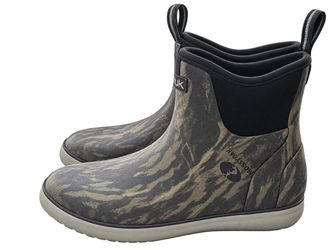 Huk Fishing Boots
