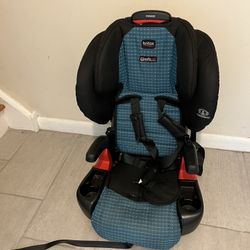 Britax Pioneer Combination Harness-2-Booster Car Seat