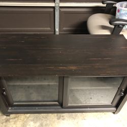 Tv Stand , Tv Cabinet $75 Obo