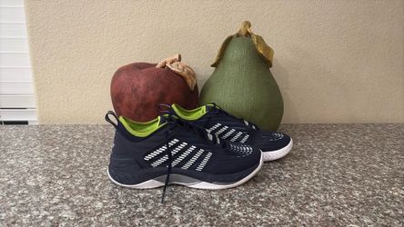 Kswiss blue shoes Size 9