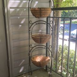 3-Tiered Baskets /Planter