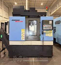 Doosan MV-3016L CNC Vertical Machining Center – Mill