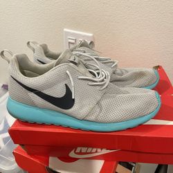 Nike Roshe Run Calypso Men’s 11.5