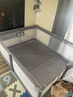 Play Pen 71x59