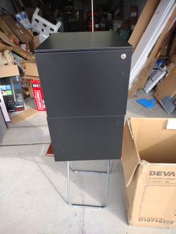 Steel P B 2 Drawer Mobile 