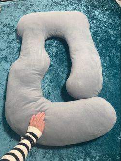 Pregnancy pillow
