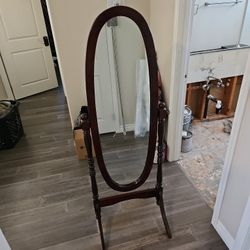 Mirror Standing