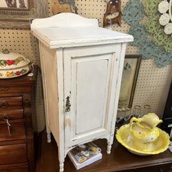 Small White Vintage Side Cabinet