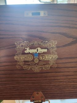 Kawai SC-3 Upright Piano – Made in Japan