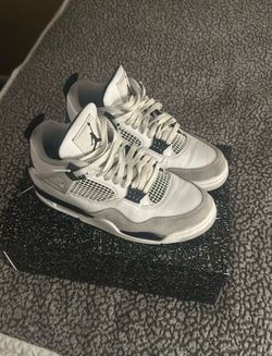 Jordan 4 Military Black