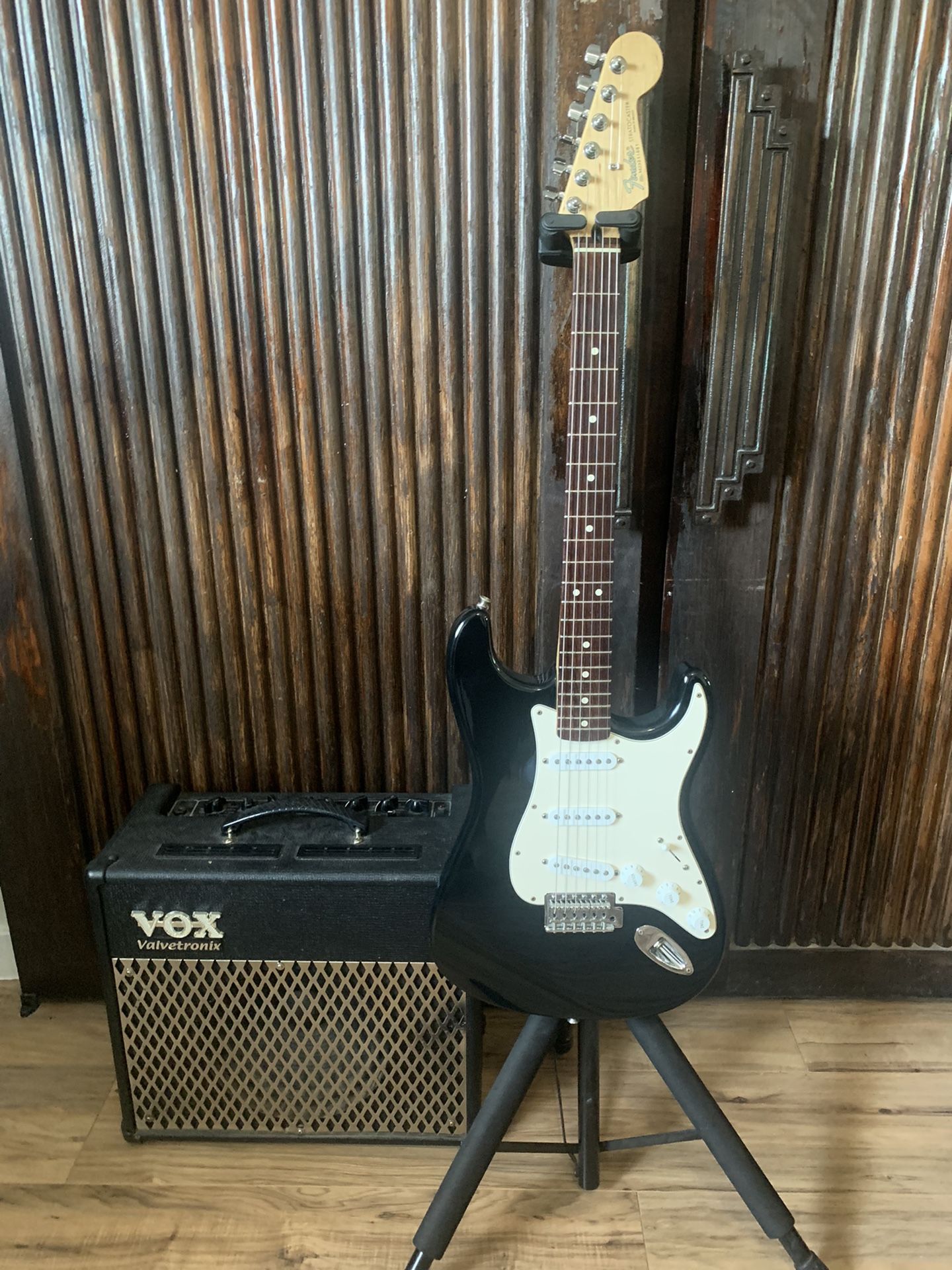 Fender Stratocaster Guitar With Vox Amp