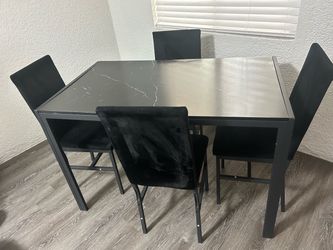 Dinning table