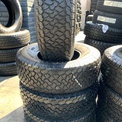 Set of used tires with 95% of life 265/70R16 bfgoodrich for $300 all four