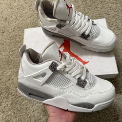 Jordan 4 Retro Size 8.5