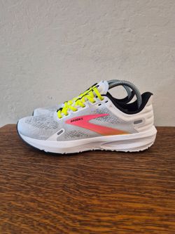Brooks Launch 9 Athletic Running Shoes Women's Size 8 Medium B