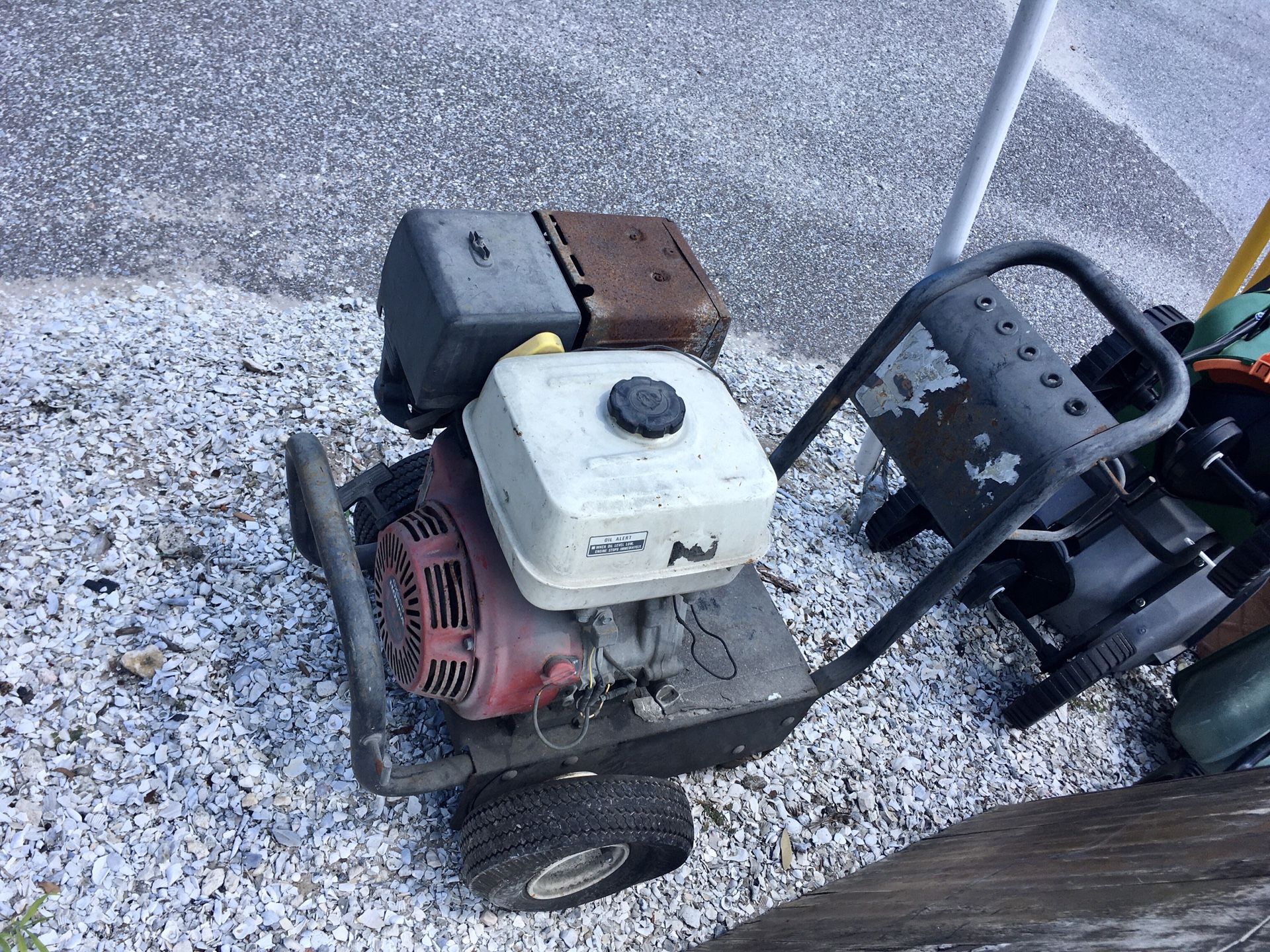 FREE — Honda Pressure Washer