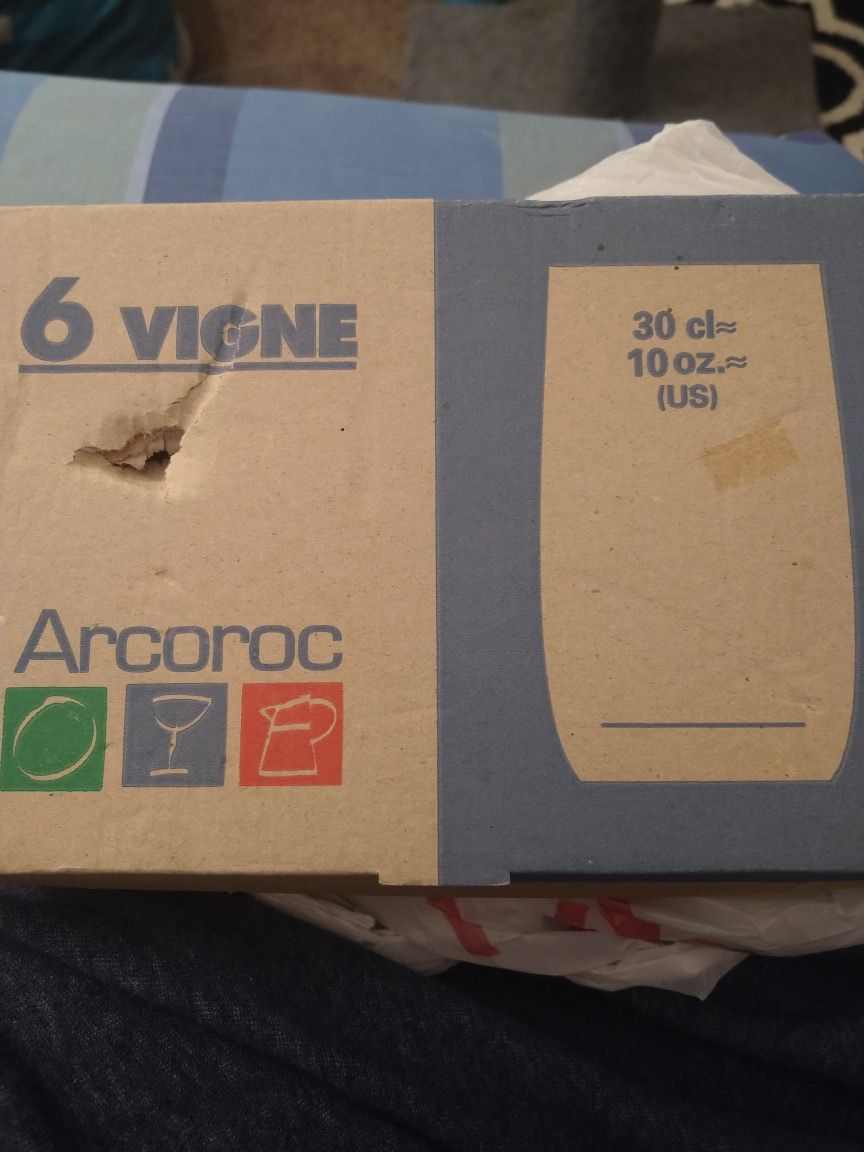 6 VIGNE GLASS CUPS