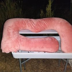 GIANT BODY PILLOW