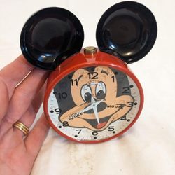 Vintage Mickey Mouse Disney Alarm Clock