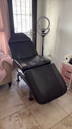 Tattoo, eyebrows and lash bed