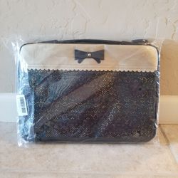 Laptop/Tablet Carrier