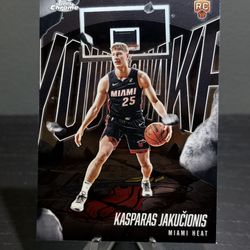 YQ-11 Kasparas Jakučionis 2025-26 Topps Chrome - Youthquake Rookie