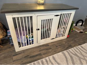 Dog crate/ kennel