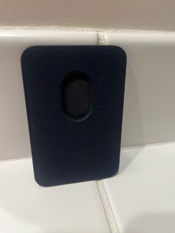 Apple MagSafe Card Wallet